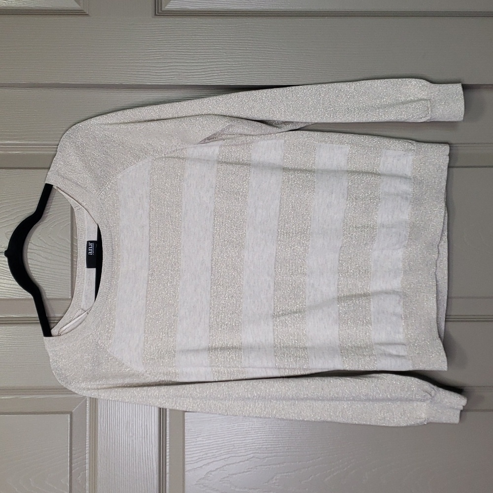 a.n.a A New Approach  Gold accent striped crewneck longsleeve sweater size large